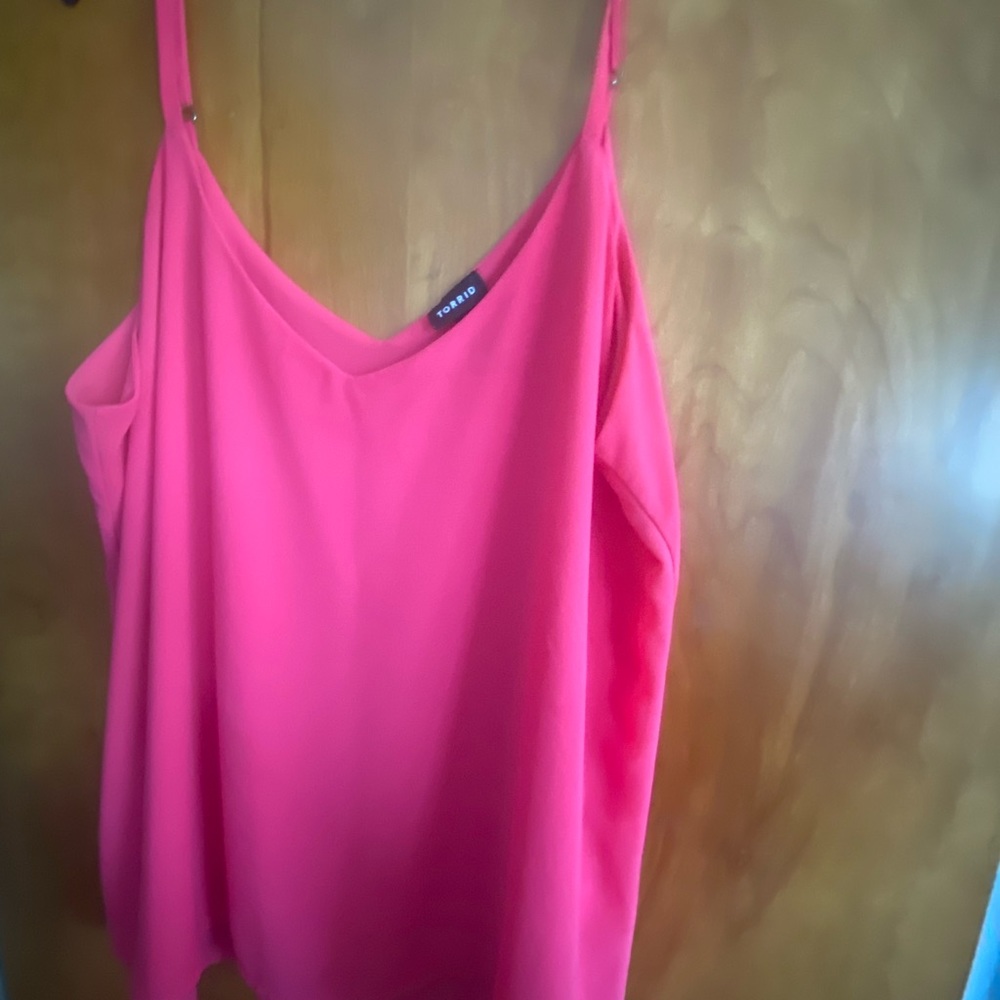 Pink torrid camisole/tank. Flowy with two layers.